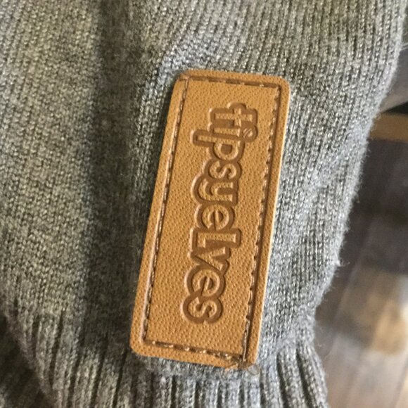 Tipsy Elves Snowman Christmas sweater measures 25" p 2 p gray and white - Picture 4 of 5